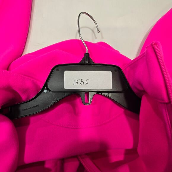 SOLACE London Vivienne Maxi Dress in Hot Pink - Picture 12 of 12